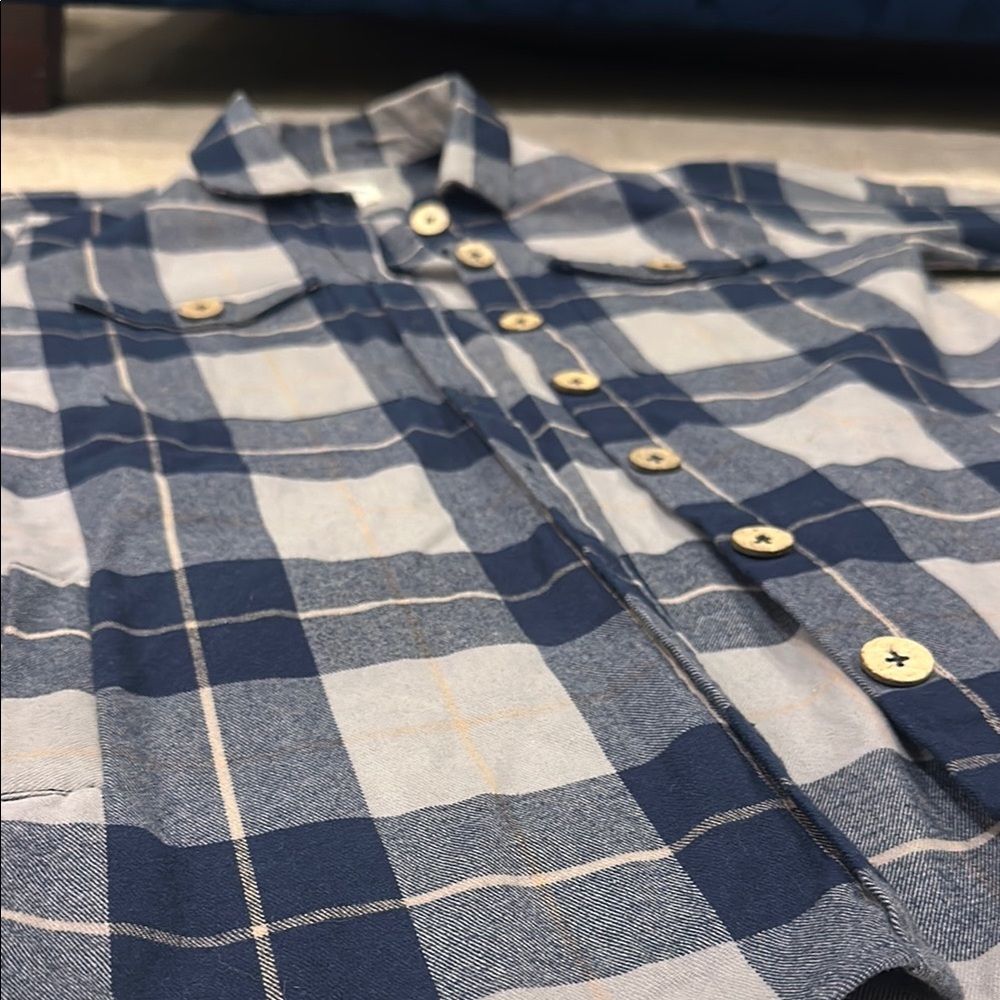 Blue and White Casual Plaid Button Down Shirt